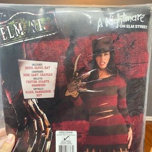Freddy Krueger Woman’s Costume